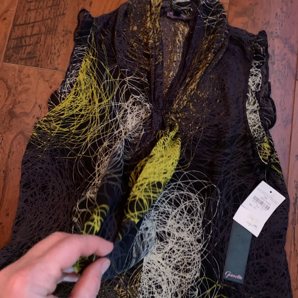 Gianetta// NWT sleeveless blouse black/green PS - Picture 3 of 13